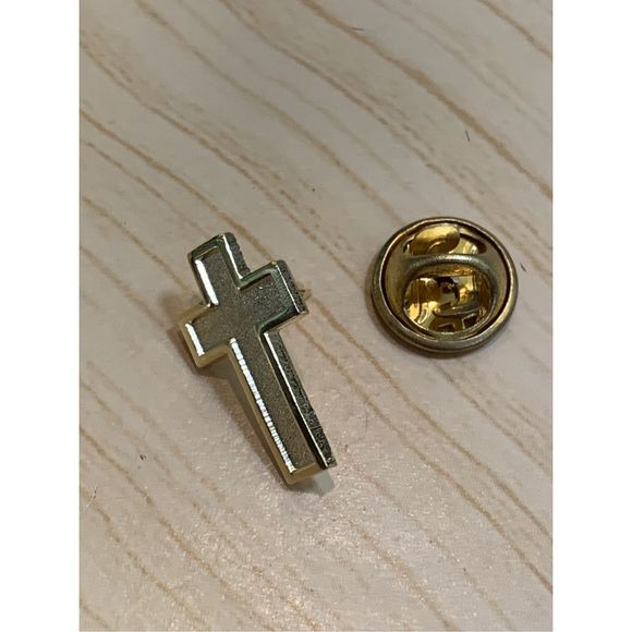 Gold Cross Lapel and  Hat Pin #faith #cross - Picture 3 of 3